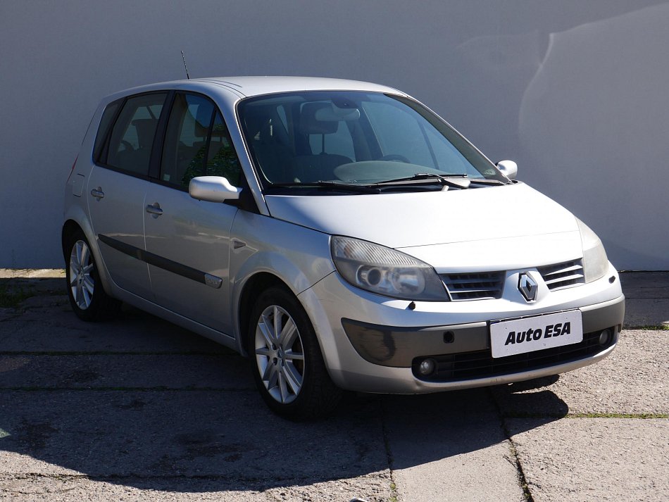 Renault Scénic 2.0i 