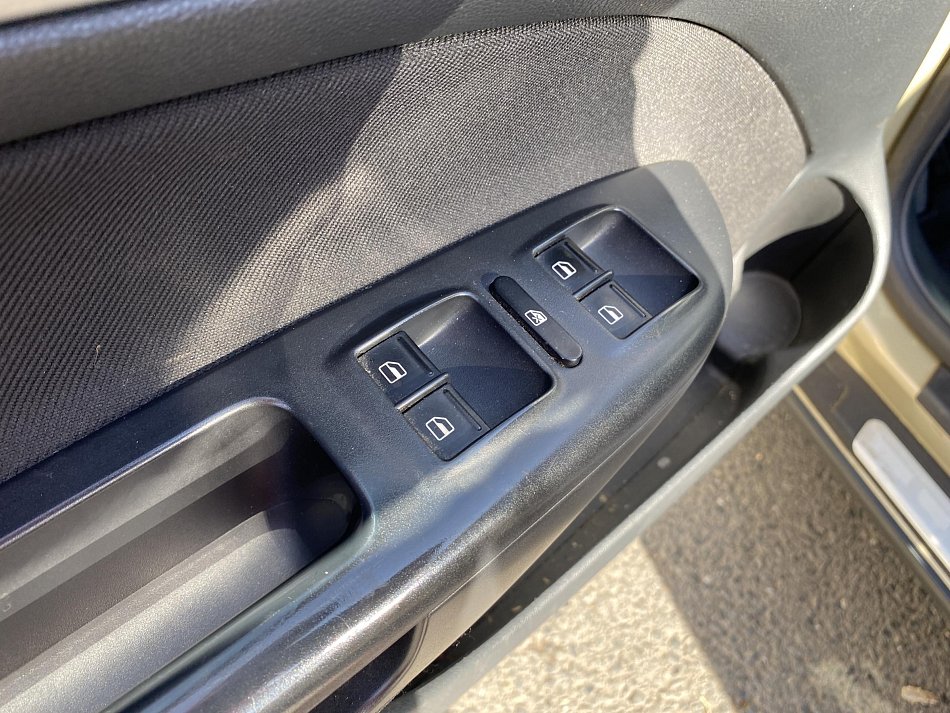 Škoda Octavia II 2.0 TDi  4x4