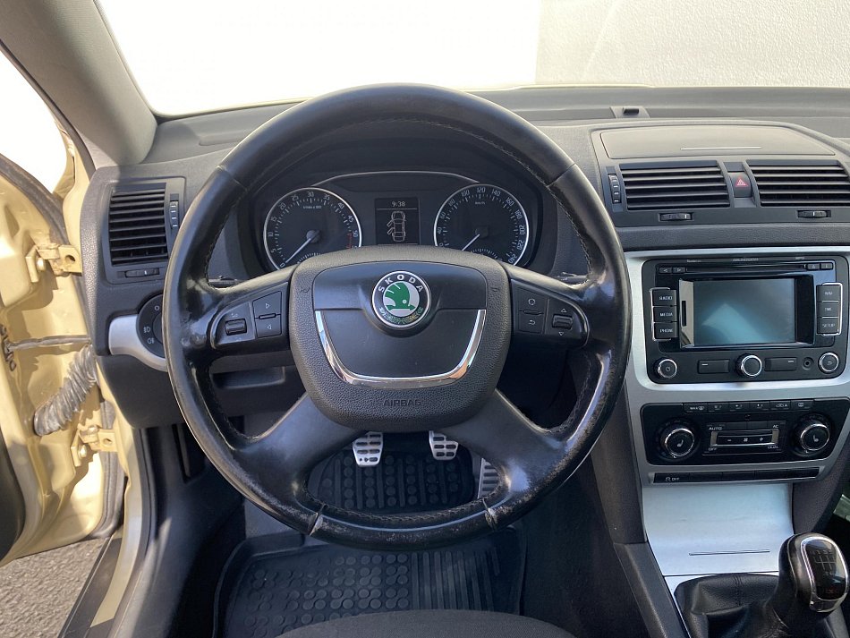 Škoda Octavia II 2.0 TDi  4x4