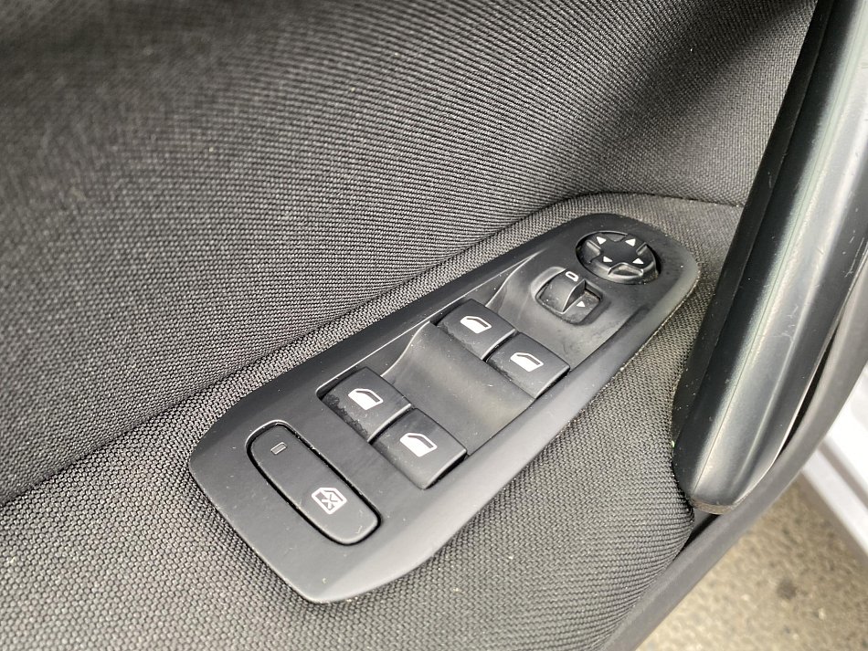 Peugeot 308 1.6 HDi Active