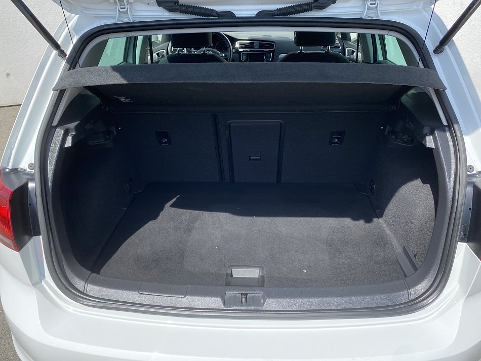Volkswagen Golf 2.0 TDi CUP
