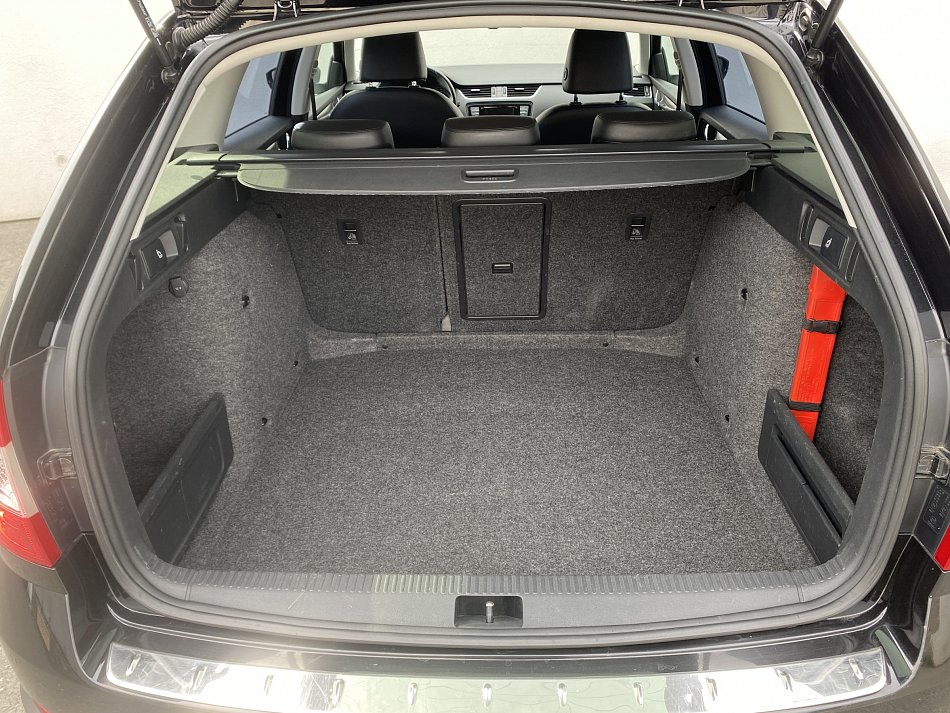 Škoda Octavia III 2.0 TDi  4x4