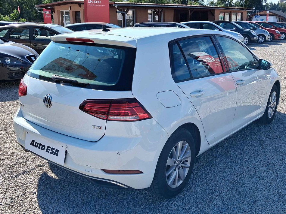 Volkswagen Golf 1.4 TSi 