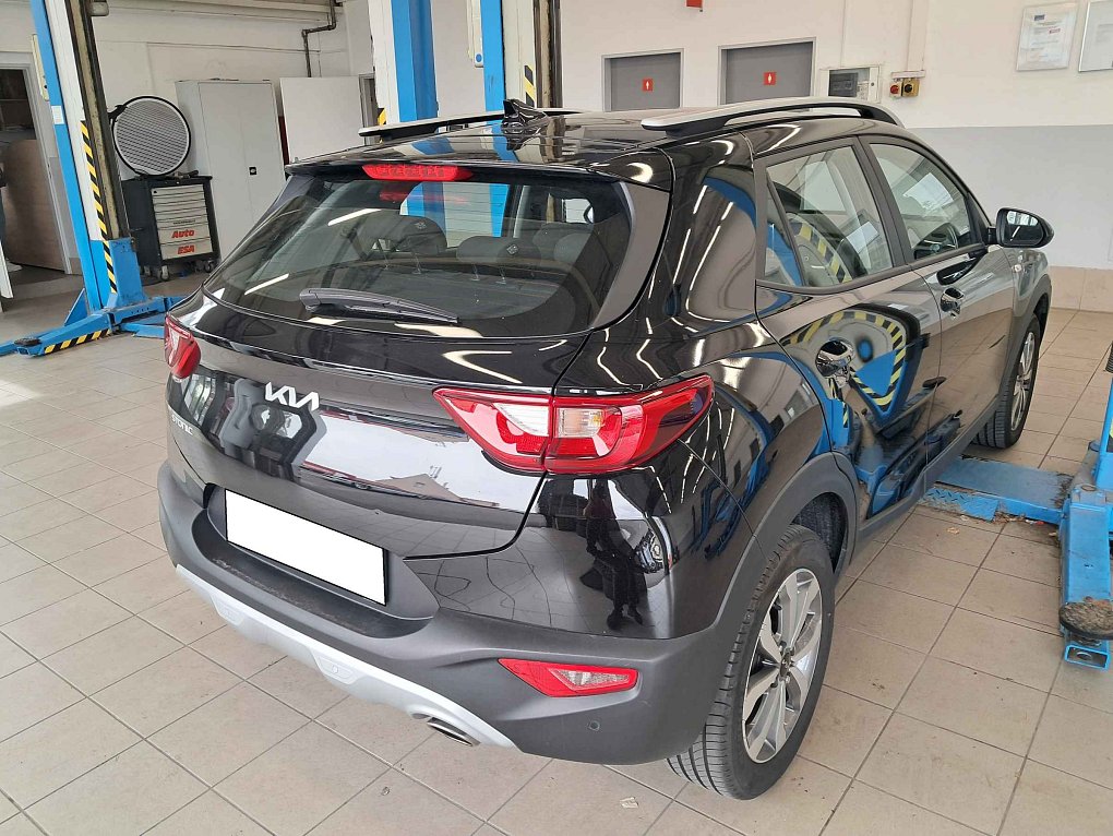 Kia Stonic 1.2i 