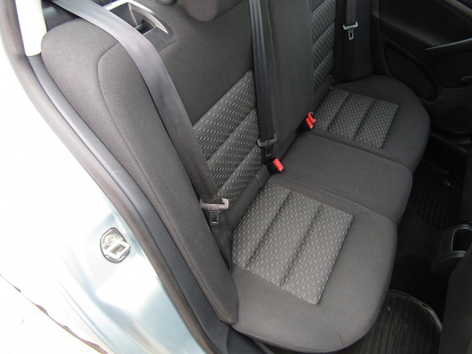 Škoda Octavia II 1.6i 
