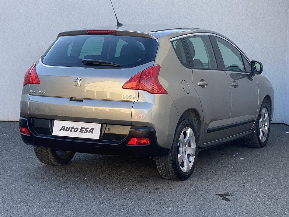 Peugeot 3008 1.6 HDi Confort