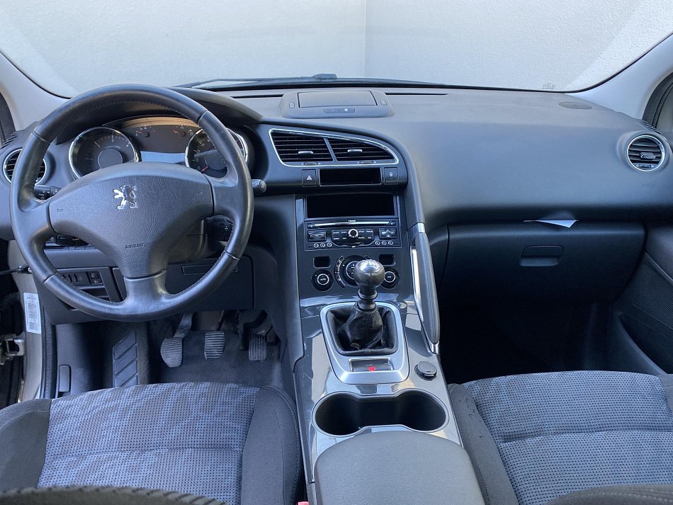 Peugeot 3008 1.6 HDi Confort