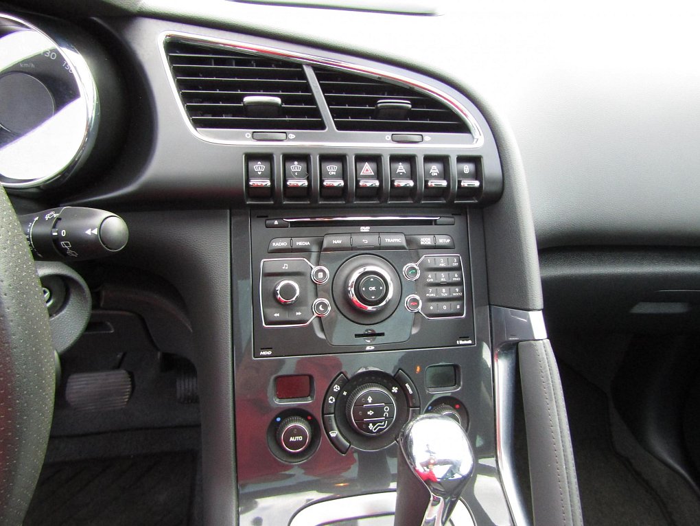 Peugeot 3008 1.6 HDI Allure