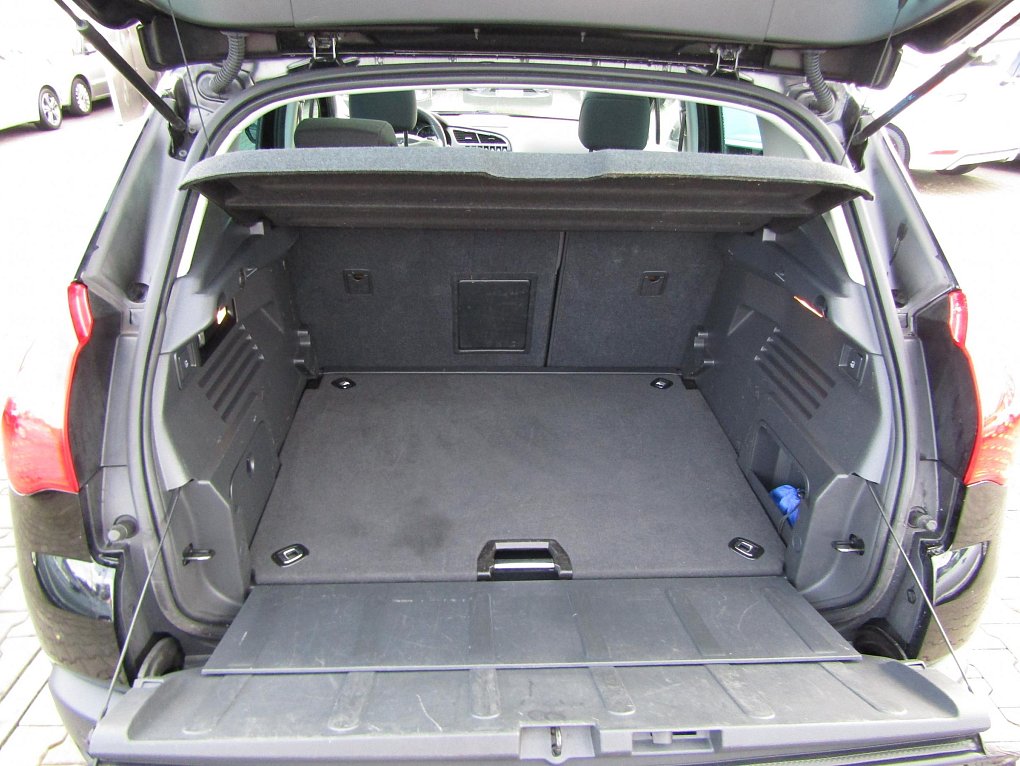 Peugeot 3008 1.6 HDI Allure