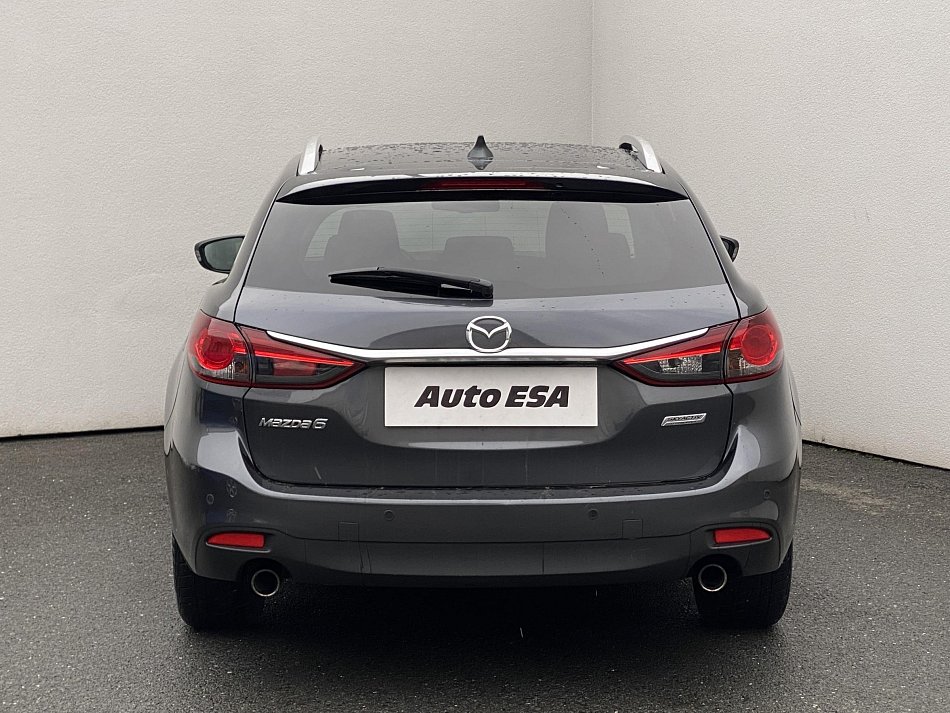 Mazda 6 2.0i 