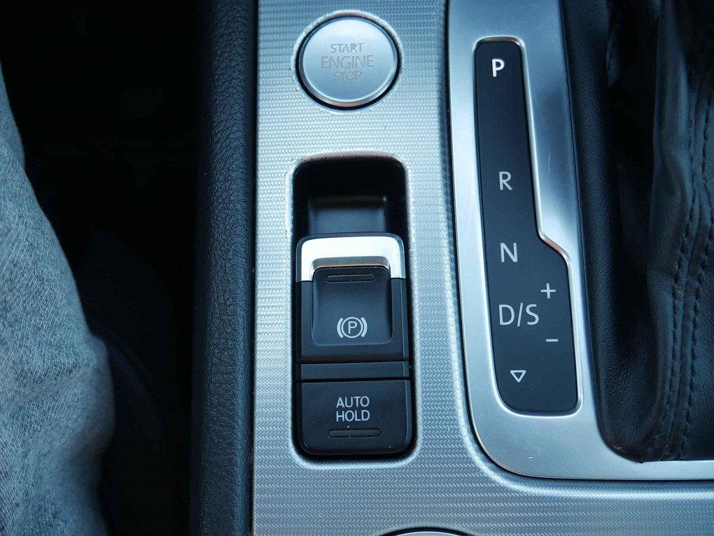 Volkswagen Touareg 3.0 TDi R-Line 4Motion