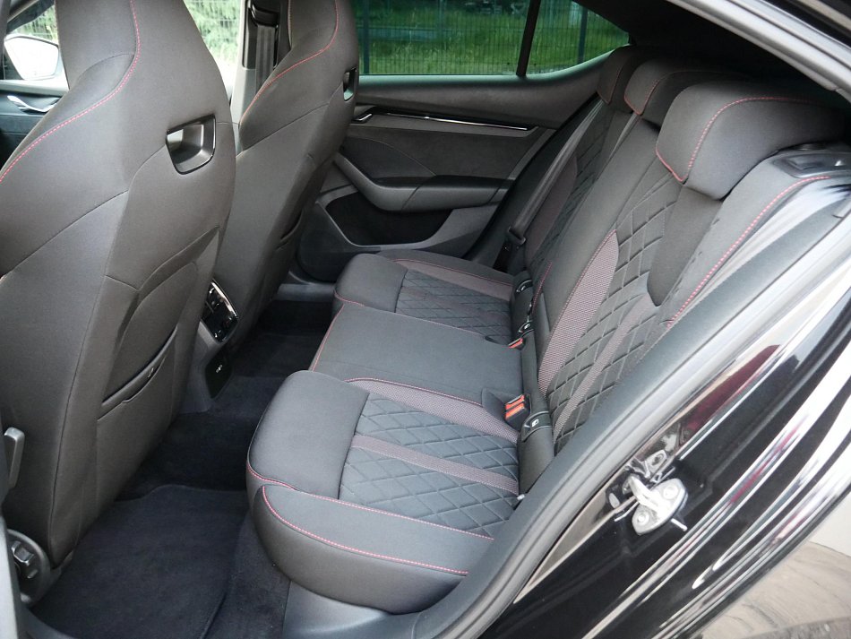 Škoda Octavia IV 2.0TDi RS
