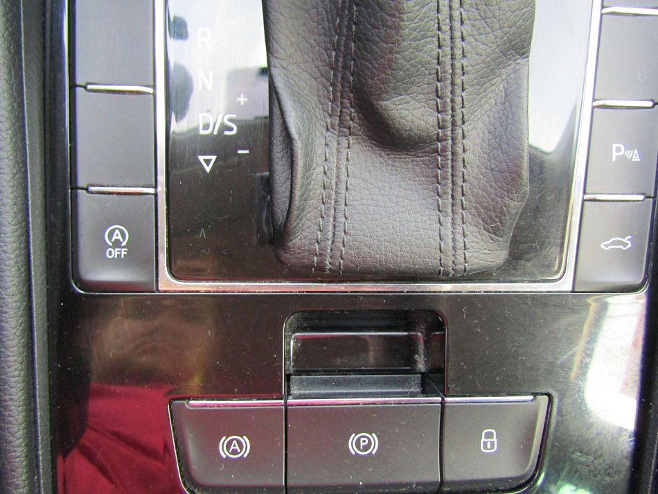 Škoda Superb III 1.6 TDi 