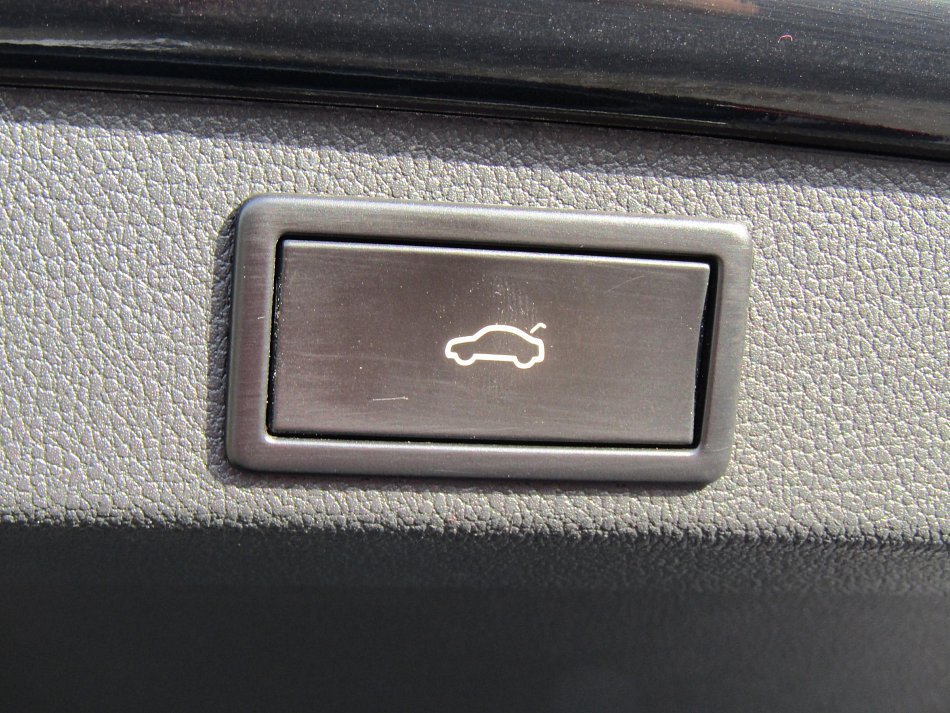 Škoda Superb III 1.6 TDi 