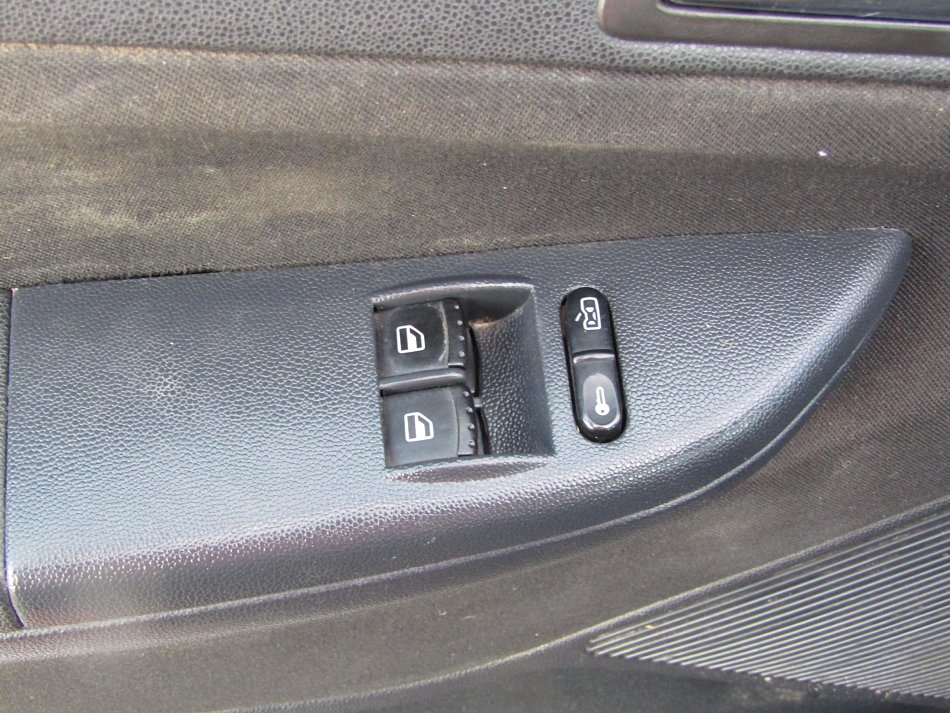 Škoda Fabia I 1.4 MPI 