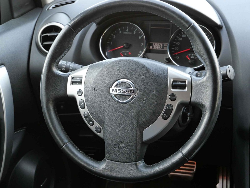Nissan Qashqai 2.0i Tekna