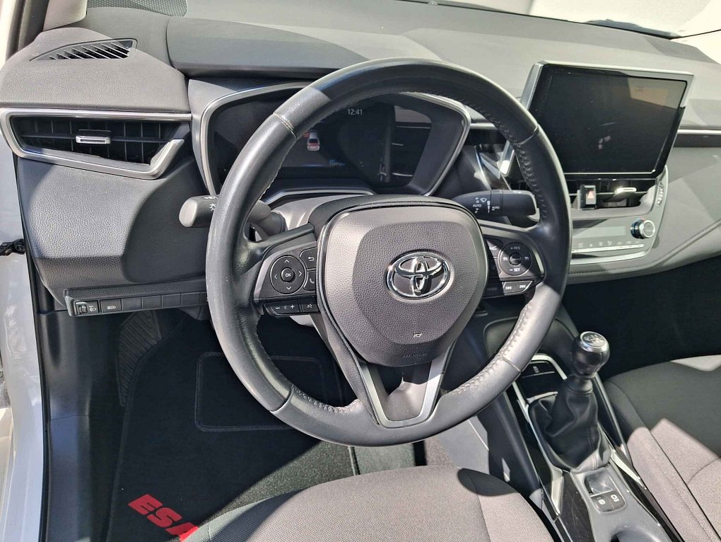 Toyota Corolla 1.5i Dynamic