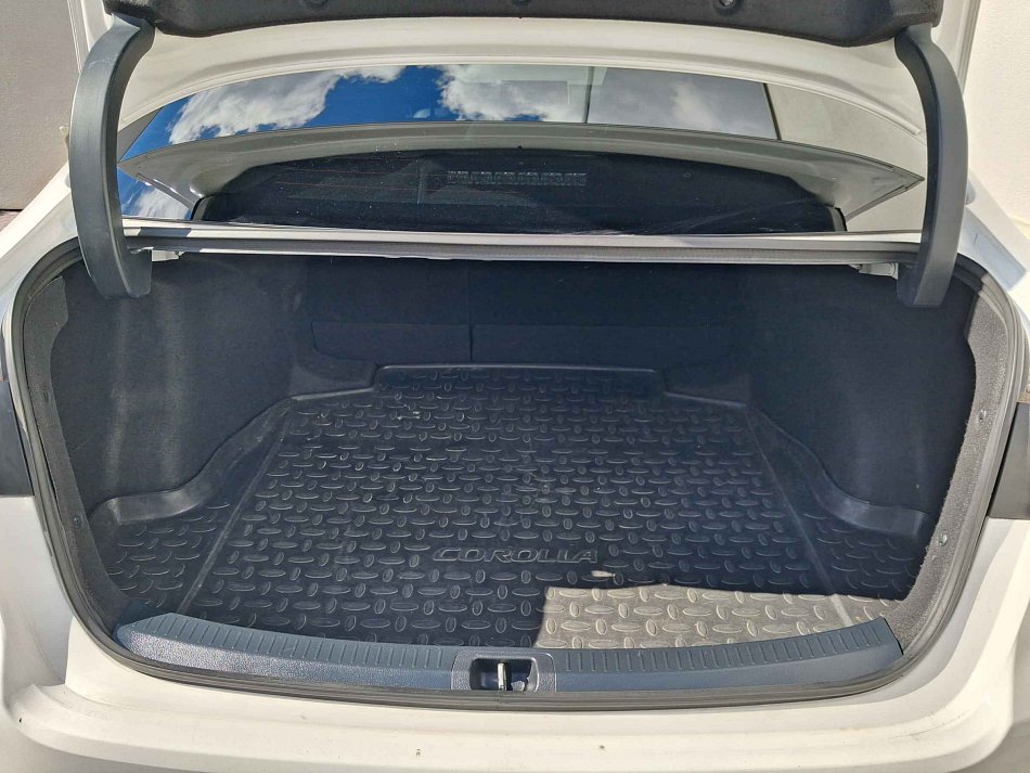 Toyota Corolla 1.5i Dynamic