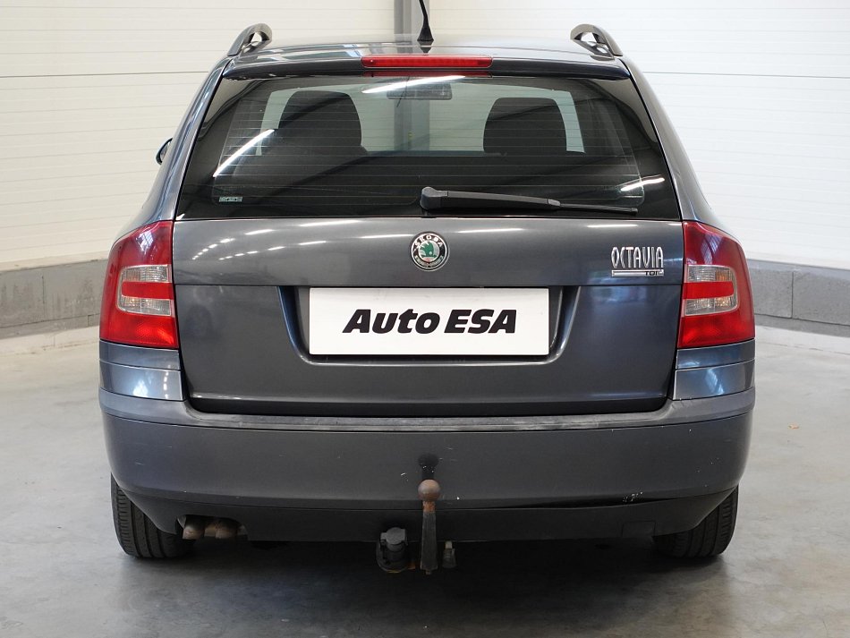 Škoda Octavia II 1.9TDi Elegance