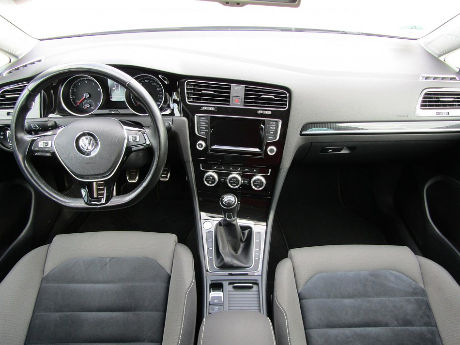 Volkswagen Golf 1.4 TSi Highline