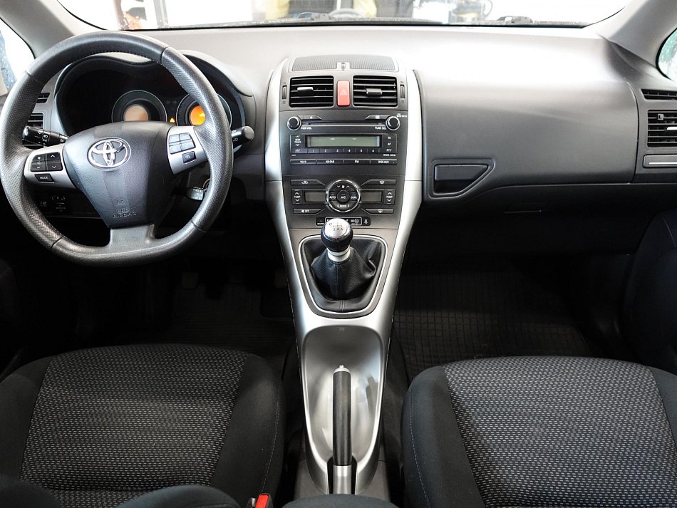 Toyota Auris 1.6i 