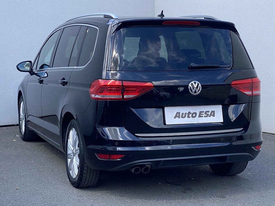 Volkswagen Touran 2.0TDi Highline