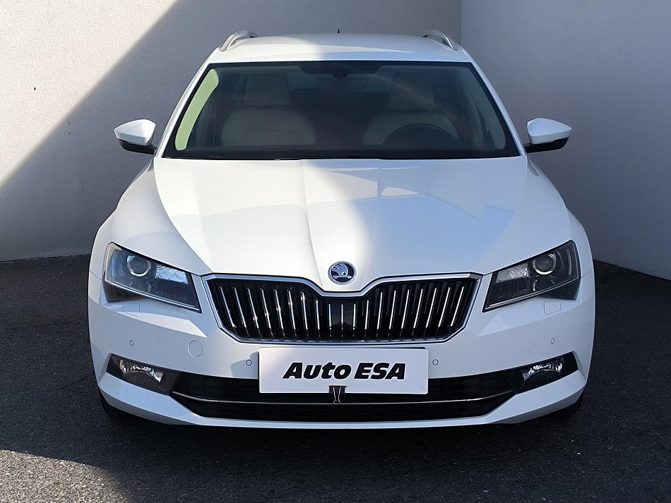 Škoda Superb III 1.8 TSi L&K