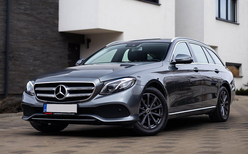 Mercedes-Benz Třída E 2.0d  220d