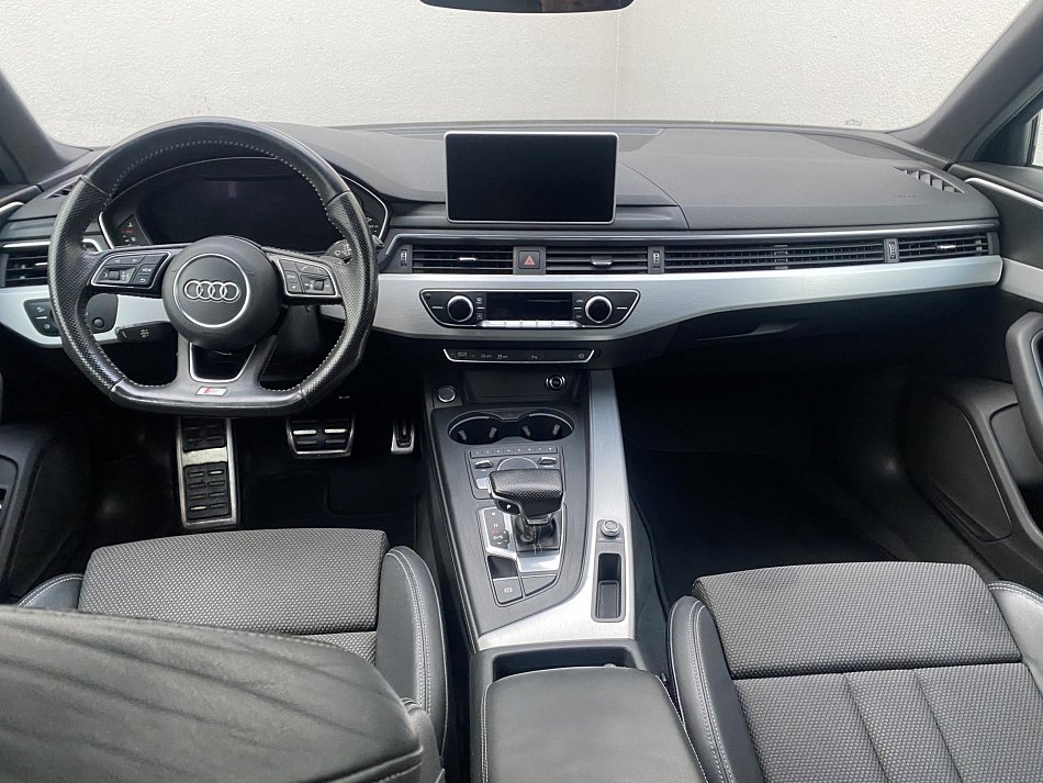 Audi A4 2.0 TFSi S-line