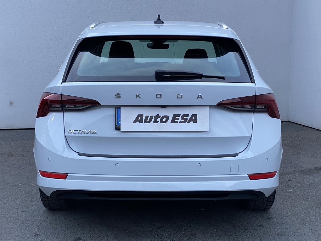 Škoda Octavia IV 1.5 TSi Style