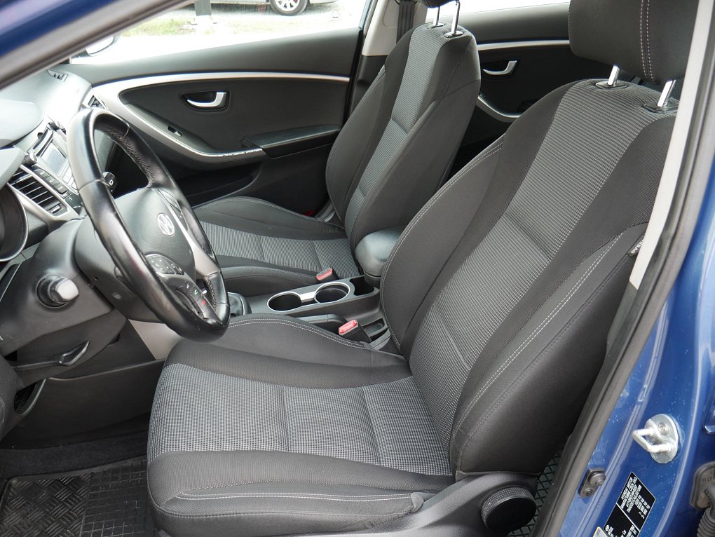 Hyundai I30 1.6 i 