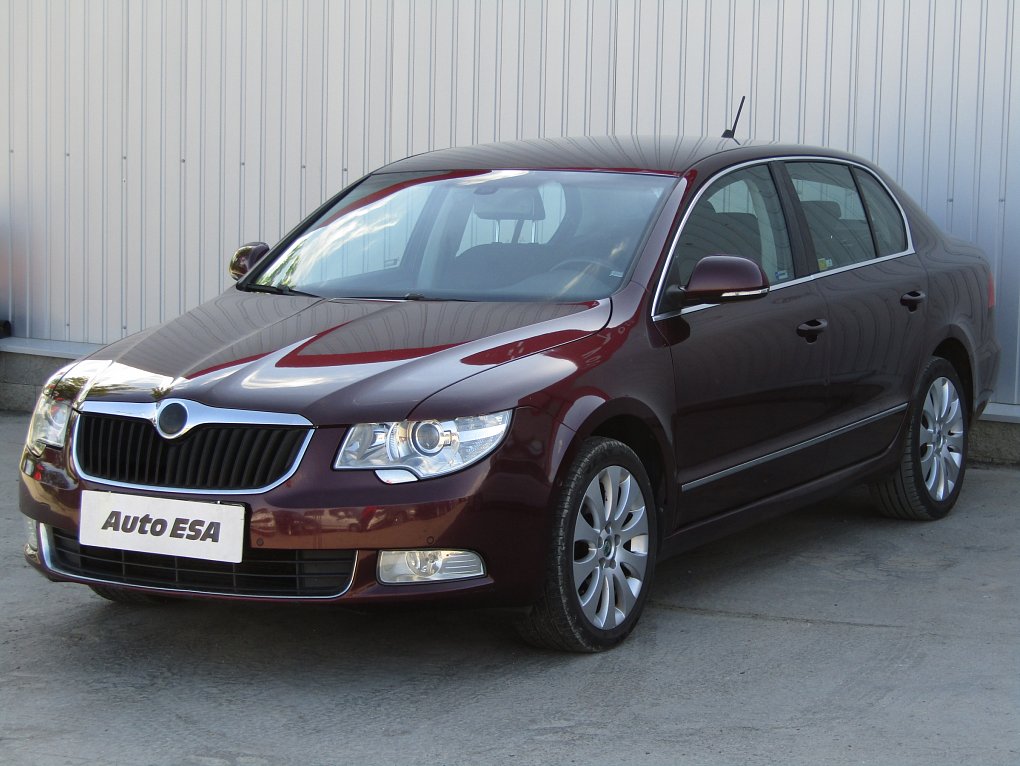Škoda Superb II 2.0 TDi Elegance
