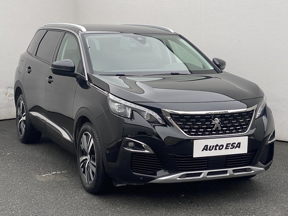 Peugeot 5008 2.0 HDi Allure 7míst