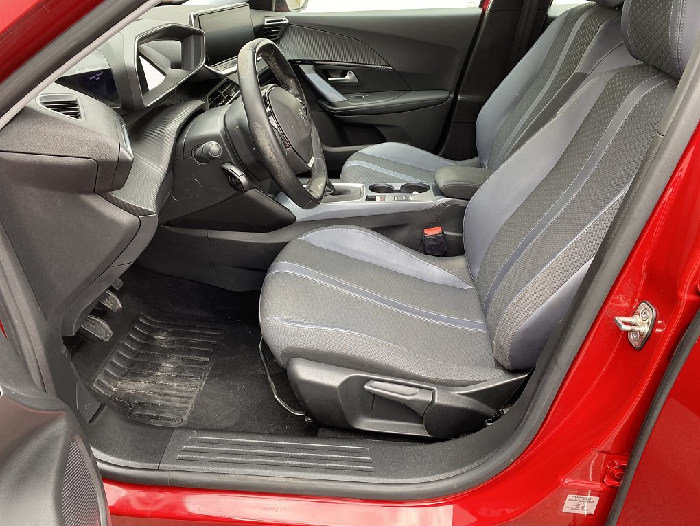 Peugeot 2008 1.2PT Allure