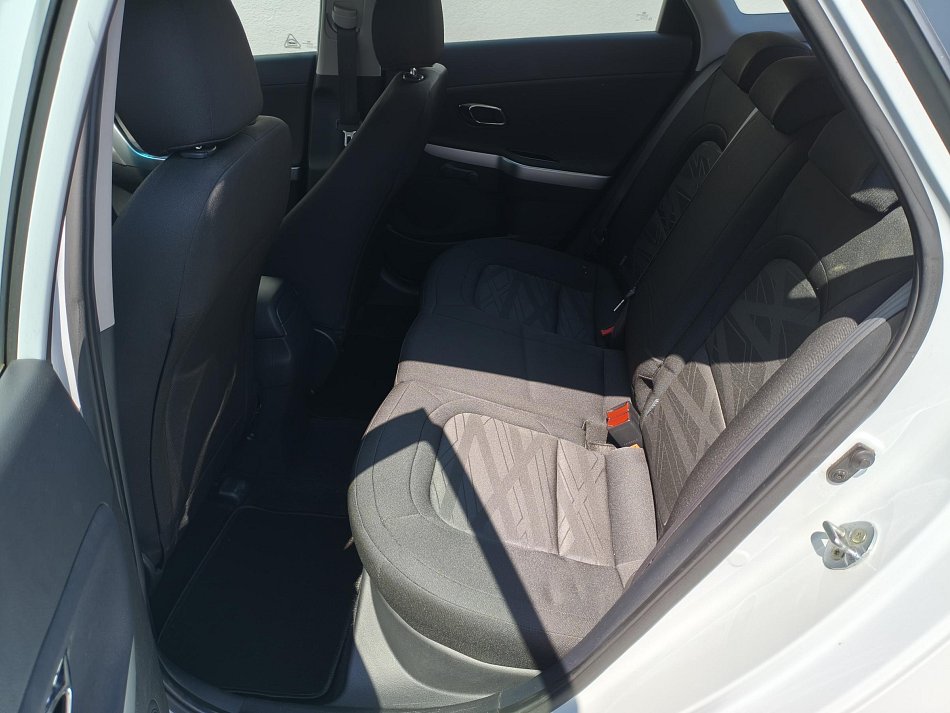 Kia Ceed 1.6 GDi 