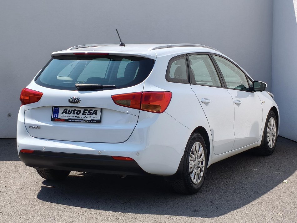 Kia Ceed 1.6 GDi 