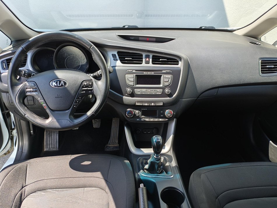 Kia Ceed 1.6 GDi 