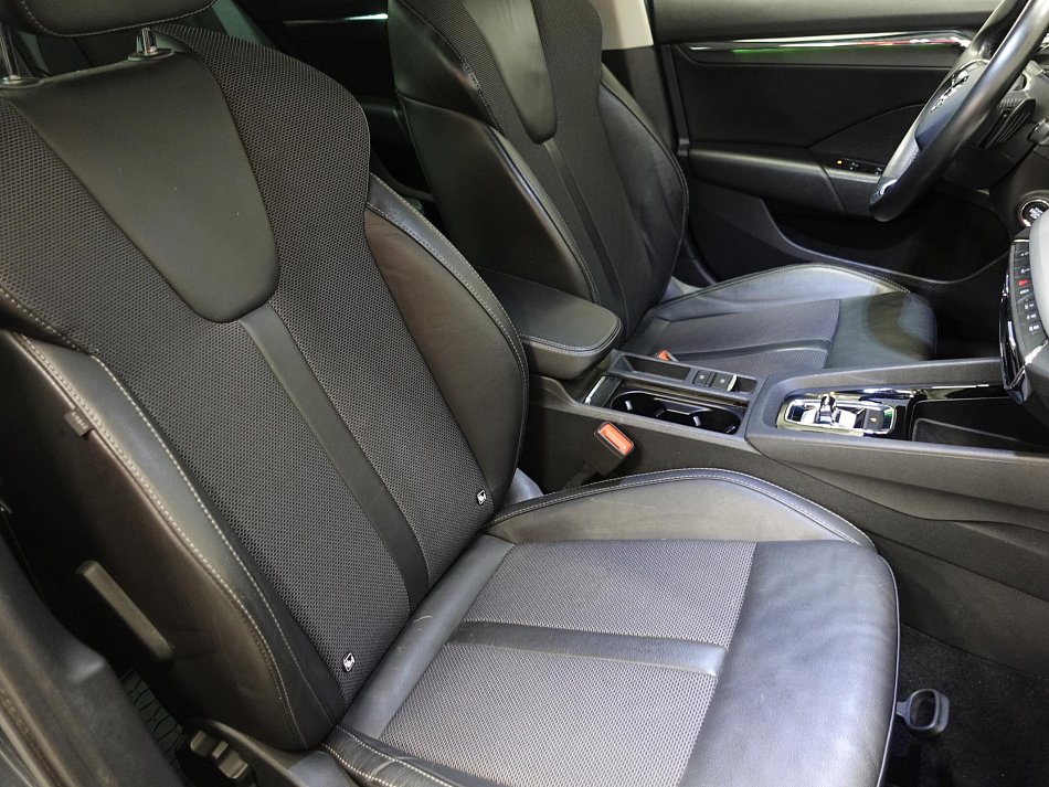 Škoda Octavia IV 1.5 TSi 