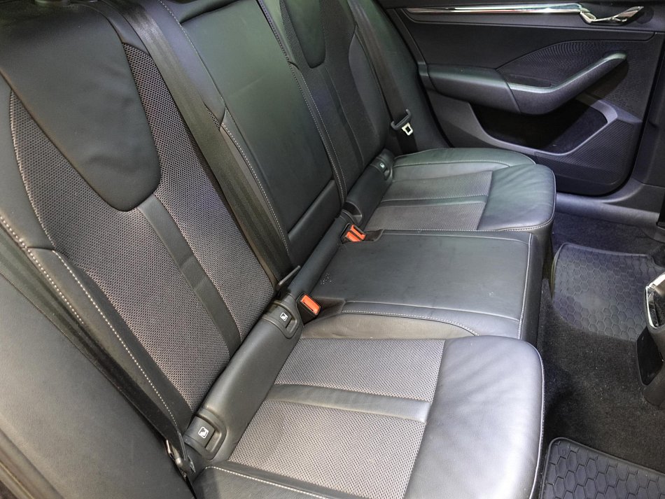 Škoda Octavia IV 1.5 TSi 