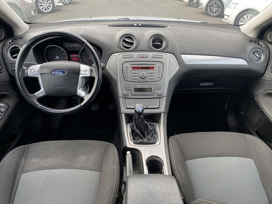 Ford Mondeo 1.6i Trend