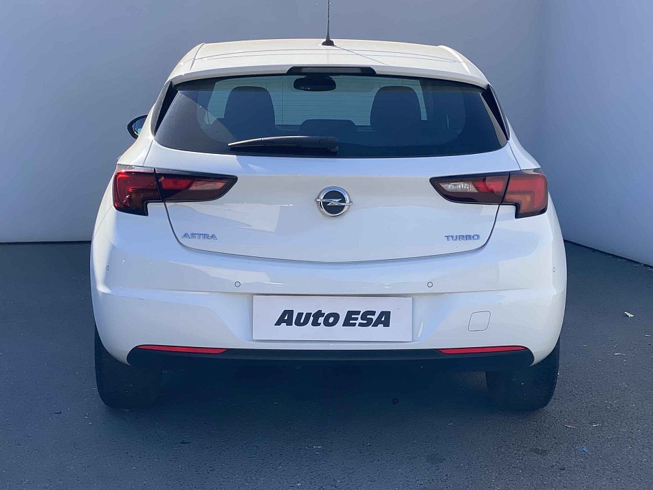 Opel Astra 1.4 T 