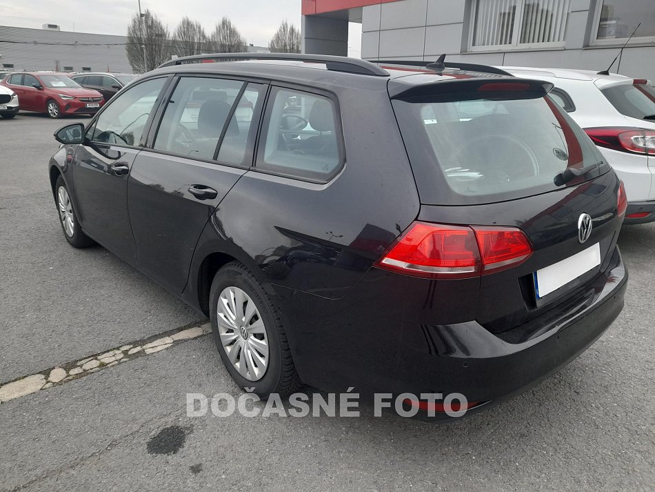 Volkswagen Golf 1.6 TDi 