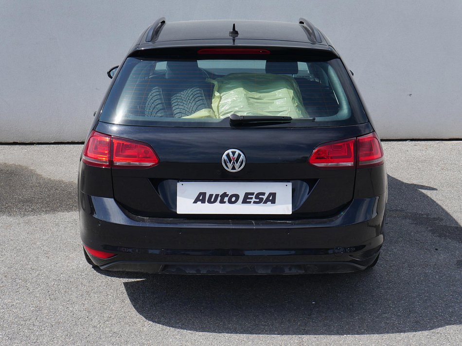 Volkswagen Golf 1.6 TDi 