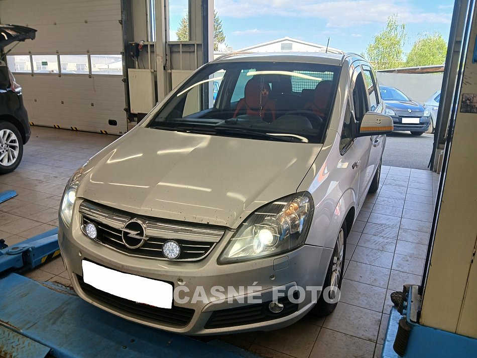 Opel Zafira 1.7 CDTI  7Míst