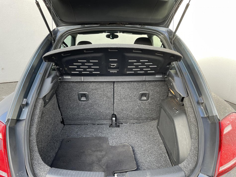 Volkswagen Beetle 1.2 TSi Design