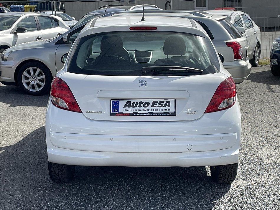 Peugeot 207 1.4i 