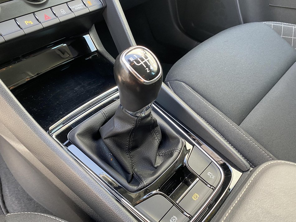 Škoda Karoq 1.5 TSi Ambition