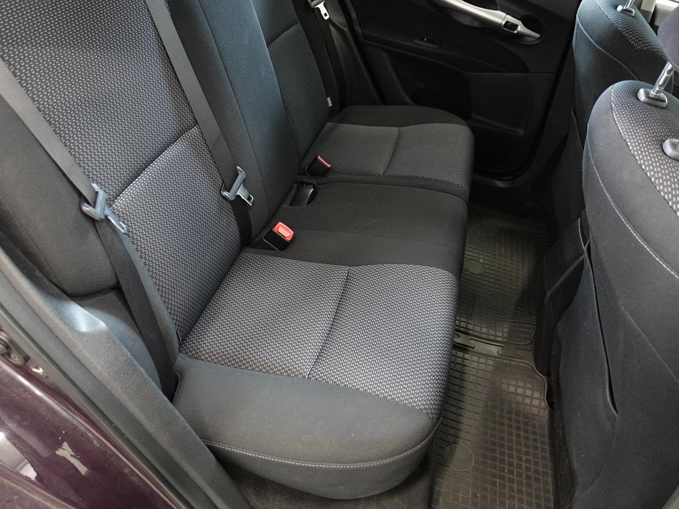 Toyota Auris 1.6i 