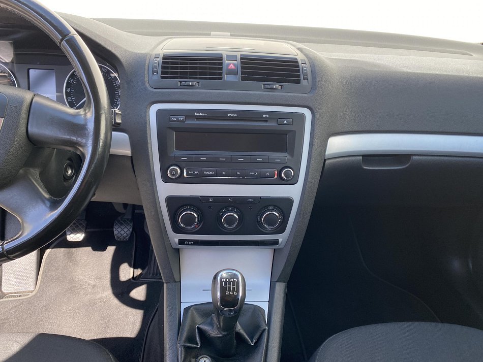 Škoda Octavia II 1.2 TSi Ambiente