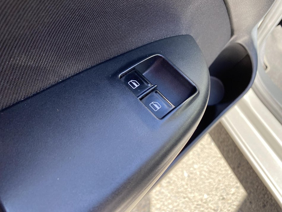Škoda Octavia II 1.2 TSi Ambiente